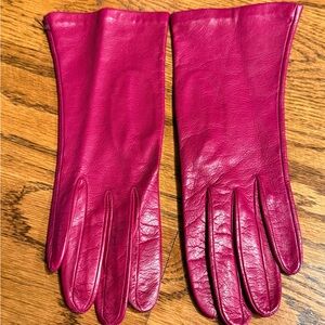 raspberry colored Italian leather glove size 6 1/2